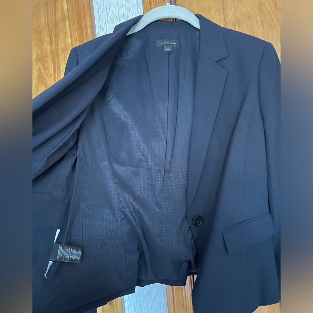 Ann Taylor Blazer. Black
